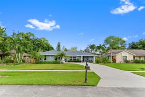 753 Juniper Place, Wellington, FL 33414 Sold 11/22/24
