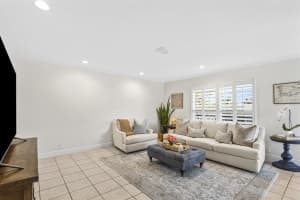 2835 NE 28th Avenue 8, Lighthouse Point, FL 33064 Sold 01/24/25