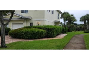 2530 Creekside Drive, Fort Pierce, FL 34981 Sold 12/23/24