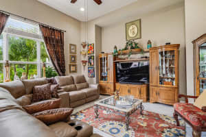 1752 Belmont Circle SW, Vero Beach, FL 32968 Sold 11/20/24