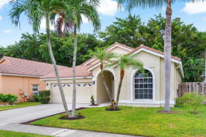 7706 Hoffy Circle, Lake Worth, FL 33467 Sold 12/30/24