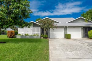 6787 SE Yorktown Drive, Hobe Sound, FL 33455 Sold 01/17/25