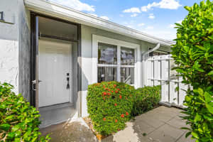 12311 Country Greens Boulevard, Boynton Beach, FL 33437 Sold 10/03/25