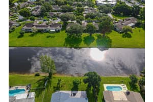 158 Ramblewood Circle, Royal Palm Beach, FL 33411 Sold 11/12/24