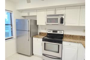 12962 Briarlake Drive 201, Palm Beach Gardens, FL 33418 Sold 11/22/24