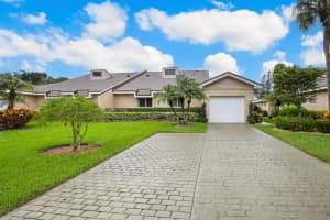 6831 Fountains Circle, Lake Worth, FL 33467 Sold 04/21/25