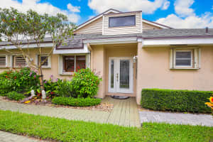 6831 Fountains Circle, Lake Worth, FL 33467 Sold 04/21/25
