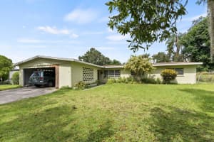 700 Brack Road, Fort Pierce, FL 34982 Sold 04/07/25