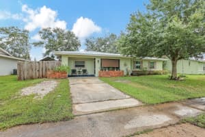 301 NE Midfield Lane, Port Saint Lucie, FL 34983 Sold 12/12/24