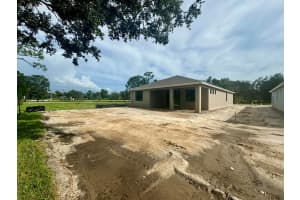 8720 SW Kanner Oaks Drive, Stuart, FL 34997 Sold 08/20/25