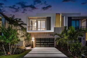 512 NE 7th Avenue, Delray Beach, FL 33483 Sold 11/04/24