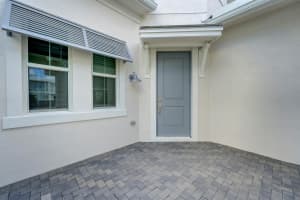 9346 Crestview Circle, Palm Beach Gardens, FL 33412 Sold 11/15/24