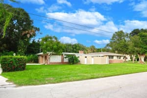 4000 Greenwood Drive, Fort Pierce, FL 34982 Sold 05/30/25