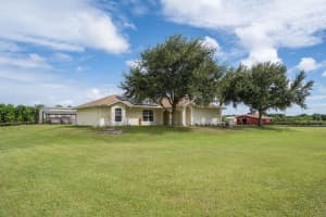 6725 12th Street, Vero Beach, FL 32966 Sold 01/06/25