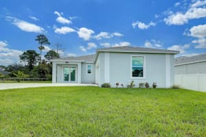 1749 SW California Boulevard, Port Saint Lucie, FL 34953 - MLS#R11024677
