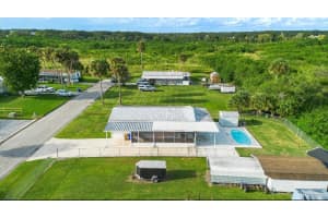 502 NE 10th Avenue, Okeechobee, FL 34972 Sold 01/21/25