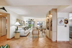 972 NW 93rd Avenue 972, Plantation, FL 33324 Sold 02/28/25