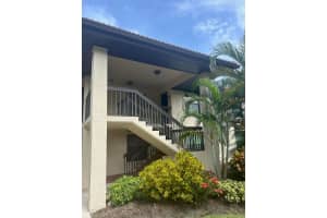 811 SW South River Drive 201, Stuart, FL 34997 Sold 03/17/25