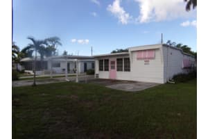 8903 Pine Street, Boynton Beach, FL 33436 Sold 04/11/25