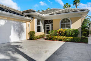 8632 Doverbrook Drive, Palm Beach Gardens, FL 33410 Sold 12/24/24
