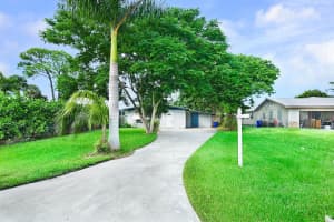 947 SW 28th Street, Palm City, FL 34990 Sold 05/05/25