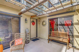 532 5th Ter Terrace, Palm Beach Gardens, FL 33418 Sold 11/06/24