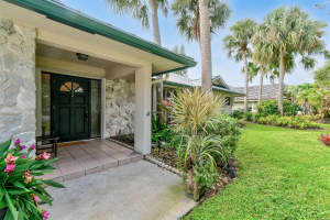 19128 Shoreward Court, Jupiter, FL 33458 Sold 03/14/25