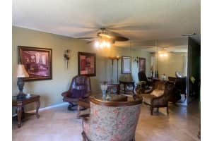 29 Lake Vista Trail 201, Port Saint Lucie, FL 34952 - MLS#R11024923