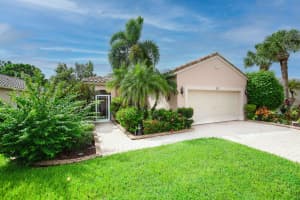 377 NW Granville Street NW, Port Saint Lucie, FL 34986 Sold 04/04/25
