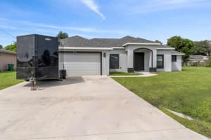 6013 Spruce Drive E, Fort Pierce, FL 34982 Sold 05/05/25