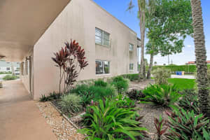 23 Flanders A, Delray Beach, FL 33484 Sold 11/27/24
