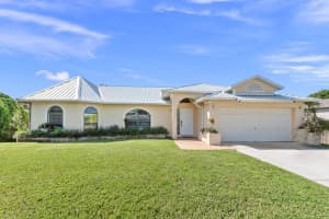 458 SW Lucero Drive, Port Saint Lucie, FL 34983 Sold 11/22/24