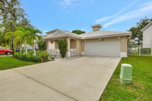 6841 Hendry Drive, Greenacres, FL 33463 Sold 01/27/25