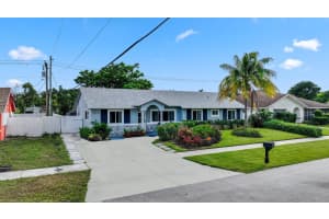 510 NE 38th Street, Deerfield Beach, FL 33064 Sold 11/12/24