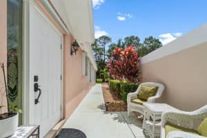 924 SW Tamarrow Place, Stuart, FL 34997 Sold 04/25/25