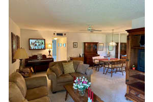 4830 NW 4th Street B, Delray Beach, FL 33445 Sold 11/08/24