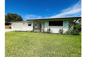 1805 NE River Court, Jensen Beach, FL 34957 Sold 02/28/25