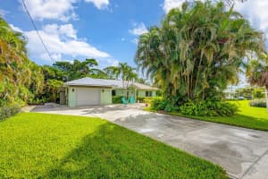 11205 SE Gomez Avenue, Hobe Sound, FL 33455 Sold 11/19/24