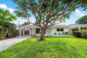 1720 N Ocean Breeze, Lake Worth Beach, FL 33460 Sold 04/23/25