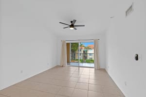 135 Yacht Club Way 305, Hypoluxo, FL 33462 Sold 12/16/24