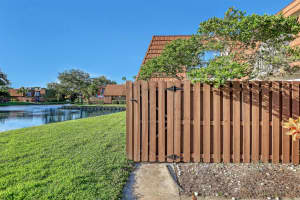 825 Center Street 8d, Jupiter, FL 33458 Sold 12/30/24