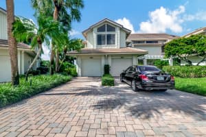 19885 Planters Boulevard B, Boca Raton, FL 33434 Sold 03/25/25