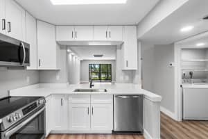 7270 Ashford Place 202, Delray Beach, FL 33446 Sold 12/06/24