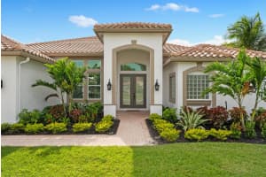 2218 SE Stonehaven Road, Port Saint Lucie, FL 34952 Sold 11/15/24