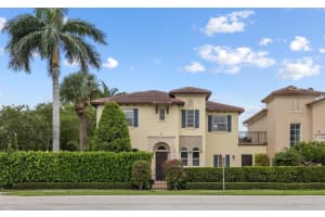 110 Via Floresta Drive, Boca Raton, FL 33487 Sold 04/02/25