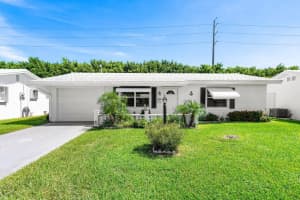 400 SW 8th Place, Boynton Beach, FL 33426 Sold 12/10/24