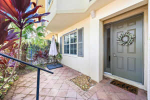 11772 Valencia Gardens Avenue, Palm Beach Gardens, FL 33410 Sold 01/15/25