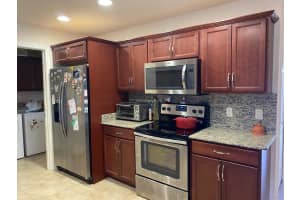 10 Octavio, Fort Pierce, FL 34951 Sold 12/12/24