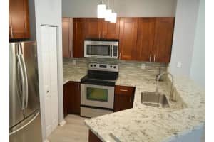 510 St Tropez Lane, Margate, FL 33068 Sold 11/20/24