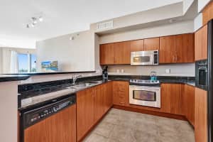 806 E Windward Way 523, Lantana, FL 33462 - MLS#R11025793